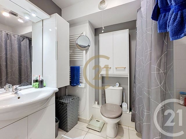Appartement F1 &agrave; louer - 2 pi&egrave;ces - 34,50 m2 - Belfort - 90 - FRANCHE-COMTE