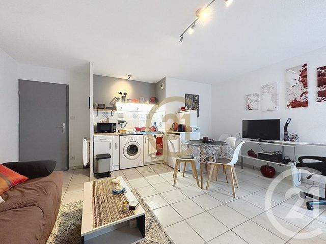 Appartement F1 &agrave; louer - 2 pi&egrave;ces - 34,50 m2 - Belfort - 90 - FRANCHE-COMTE