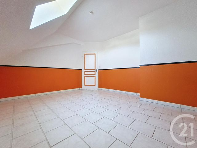 Appartement &agrave; louer - 5 pi&egrave;ces - 113,11 m2 - Mezire - 90 - FRANCHE-COMTE
