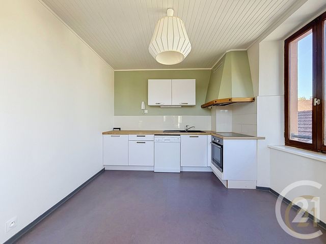 Appartement F3 &agrave; louer - 3 pi&egrave;ces - 80,14 m2 - Danjoutin - 90 - FRANCHE-COMTE