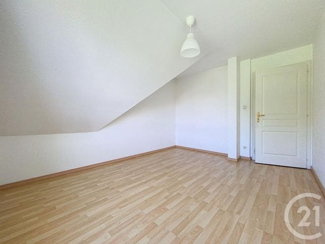 Appartement F3 &agrave; louer - 3 pi&egrave;ces - 67,86 m2 - Giromagny - 90 - FRANCHE-COMTE