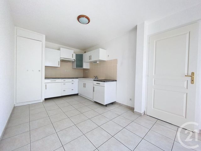 Appartement F3 &agrave; louer - 3 pi&egrave;ces - 67,86 m2 - Giromagny - 90 - FRANCHE-COMTE