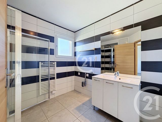 Appartement T4 &agrave; vendre - 4 pi&egrave;ces - 72,08 m2 - Valdoie - 90 - FRANCHE-COMTE