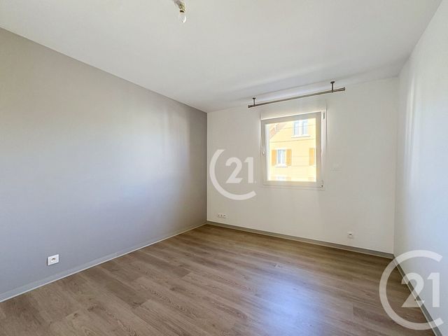Appartement T4 &agrave; vendre - 4 pi&egrave;ces - 72,08 m2 - Valdoie - 90 - FRANCHE-COMTE