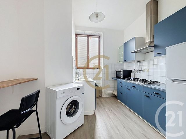 Appartement F3 &agrave; louer - 3 pi&egrave;ces - 64,66 m2 - Belfort - 90 - FRANCHE-COMTE