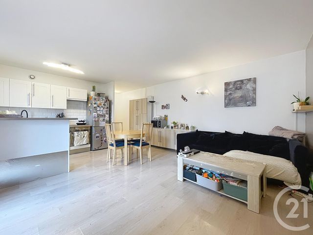 Appartement F4 à vendre - 4 pièces - 84 m2 - Houilles - 78 - ILE-DE-FRANCE