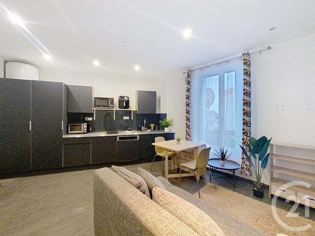 Appartement &agrave; louer - 3 pi&egrave;ces - 47,50 m2 - Houilles - 78 - ILE-DE-FRANCE