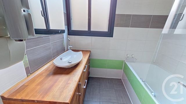 Maison &agrave; louer - 5 pi&egrave;ces - 84,09 m2 - Houilles - 78 - ILE-DE-FRANCE