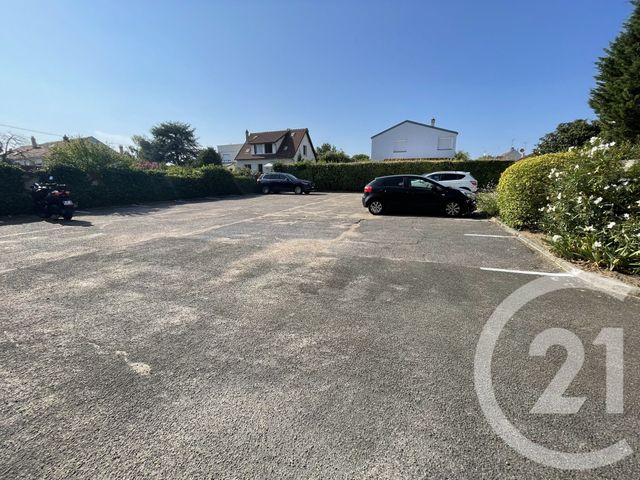 parking - HOUILLES - 78