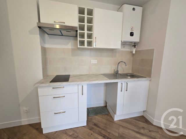 Appartement F2 &agrave; louer - 2 pi&egrave;ces - 33 m2 - St Germain En Laye - 78 - ILE-DE-FRANCE