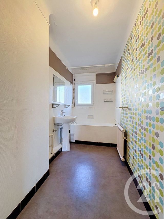 Appartement F4 &agrave; vendre - 4 pi&egrave;ces - 67 m2 - Houilles - 78 - ILE-DE-FRANCE
