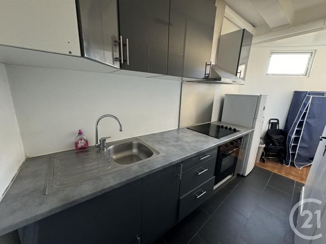 Appartement F1 &agrave; louer - 1 pi&egrave;ce - 34,77 m2 - Pontoise - 95 - ILE-DE-FRANCE