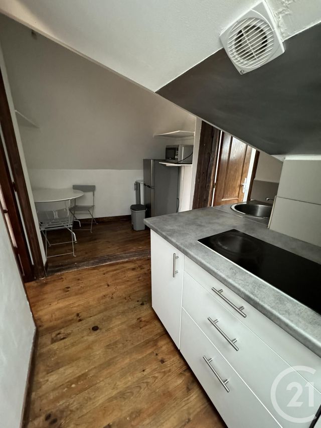 Appartement F2 &agrave; louer - 2 pi&egrave;ces - 24,85 m2 - Pontoise - 95 - ILE-DE-FRANCE