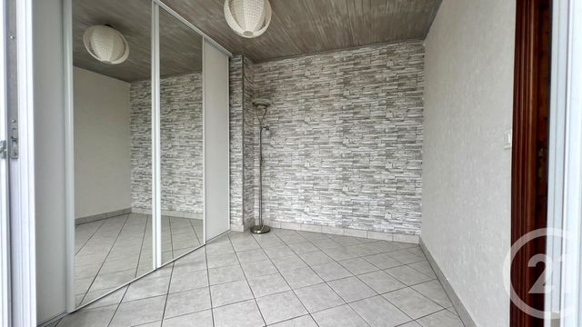 Appartement F2 à vendre - 2 pièces - 48,31 m2 - Pontoise - 95 - ILE-DE-FRANCE