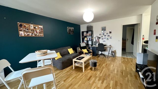 Appartement F2 à vendre - 2 pièces - 45,85 m2 - Pontoise - 95 - ILE-DE-FRANCE
