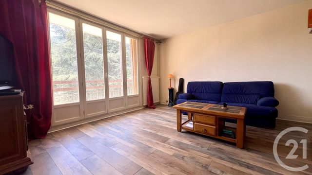 Appartement F5 à vendre - 5 pièces - 91,63 m2 - St Ouen L Aumone - 95 - ILE-DE-FRANCE
