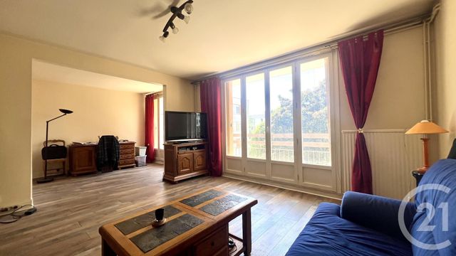 Appartement F5 à vendre - 5 pièces - 91,63 m2 - St Ouen L Aumone - 95 - ILE-DE-FRANCE