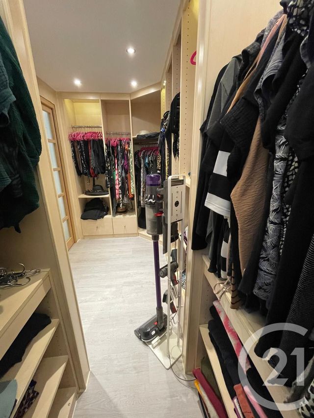 Appartement à vendre - 6 pièces - 162,08 m2 - Pontoise - 95 - ILE-DE-FRANCE