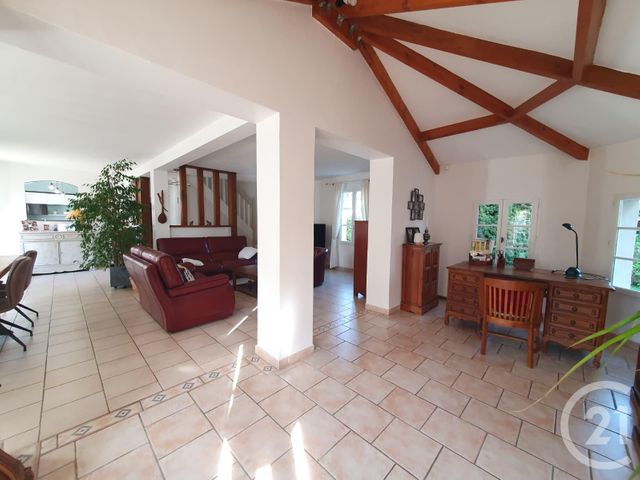 Maison à vendre - 6 pièces - 157,44 m2 - Pontoise - 95 - ILE-DE-FRANCE