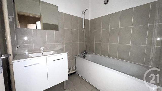 Appartement F3 à vendre - 3 pièces - 77,88 m2 - Pontoise - 95 - ILE-DE-FRANCE