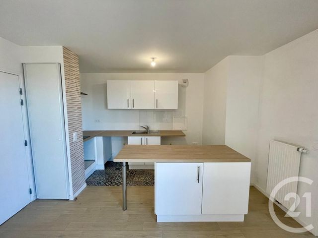 Appartement F2 à vendre - 2 pièces - 39,87 m2 - Pontoise - 95 - ILE-DE-FRANCE