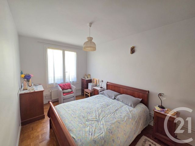 Appartement F4 &agrave; vendre - 4 pi&egrave;ces - 76 m2 - Pontoise - 95 - ILE-DE-FRANCE