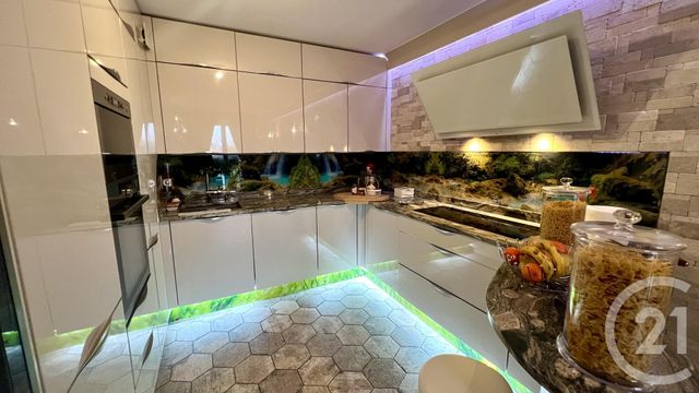 Appartement F5 &agrave; vendre - 5 pi&egrave;ces - 102,18 m2 - St Ouen L Aumone - 95 - ILE-DE-FRANCE