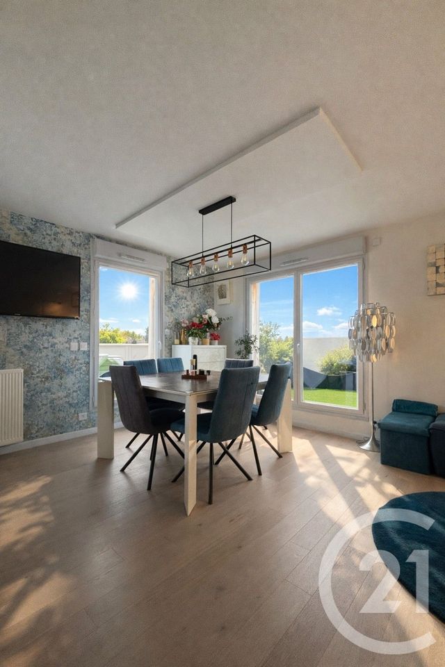 Appartement F3 &agrave; vendre - 3 pi&egrave;ces - 72,70 m2 - Pontoise - 95 - ILE-DE-FRANCE