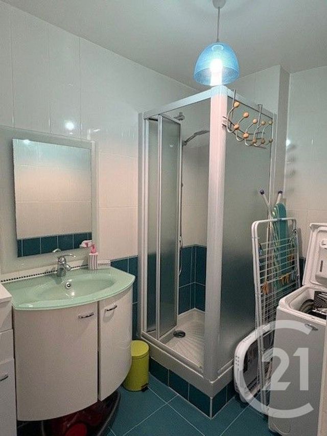 Appartement &agrave; louer - 2 pi&egrave;ces - 36,95 m2 - Pontoise - 95 - ILE-DE-FRANCE