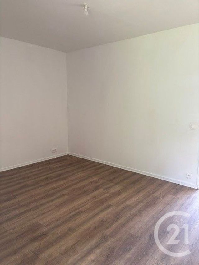 Maison &agrave; louer - 6 pi&egrave;ces - 135 m2 - Pontoise - 95 - ILE-DE-FRANCE