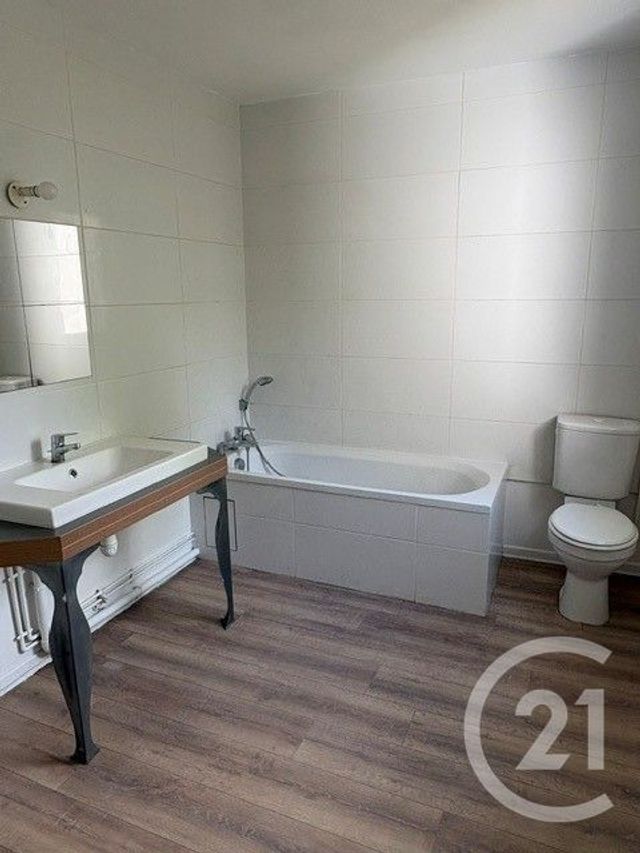 Maison &agrave; louer - 6 pi&egrave;ces - 135 m2 - Pontoise - 95 - ILE-DE-FRANCE