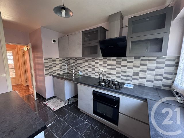 Appartement F4 &agrave; louer - 4 pi&egrave;ces - 82,83 m2 - Pontoise - 95 - ILE-DE-FRANCE