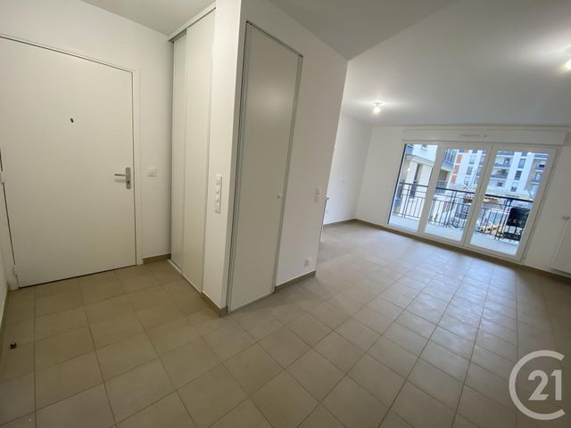 Appartement F4 &agrave; louer - 4 pi&egrave;ces - 76,31 m2 - Pontoise - 95 - ILE-DE-FRANCE