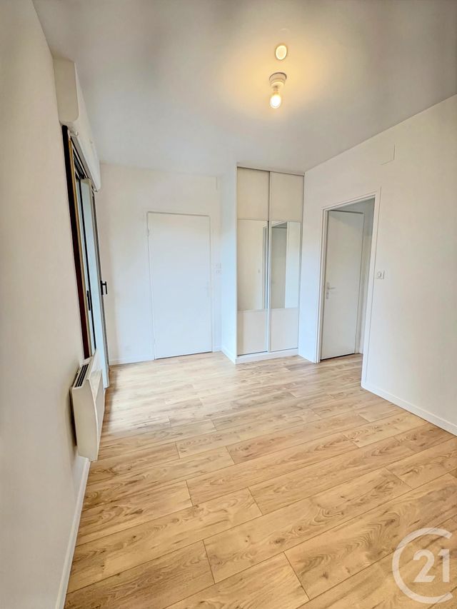 Appartement F2 &agrave; louer - 2 pi&egrave;ces - 45,10 m2 - Montauban - 82 - MIDI-PYRENEES