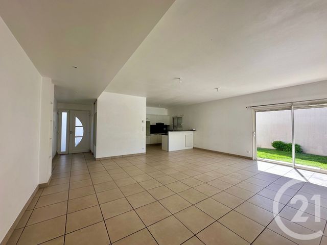 Maison à louer ST NAUPHARY