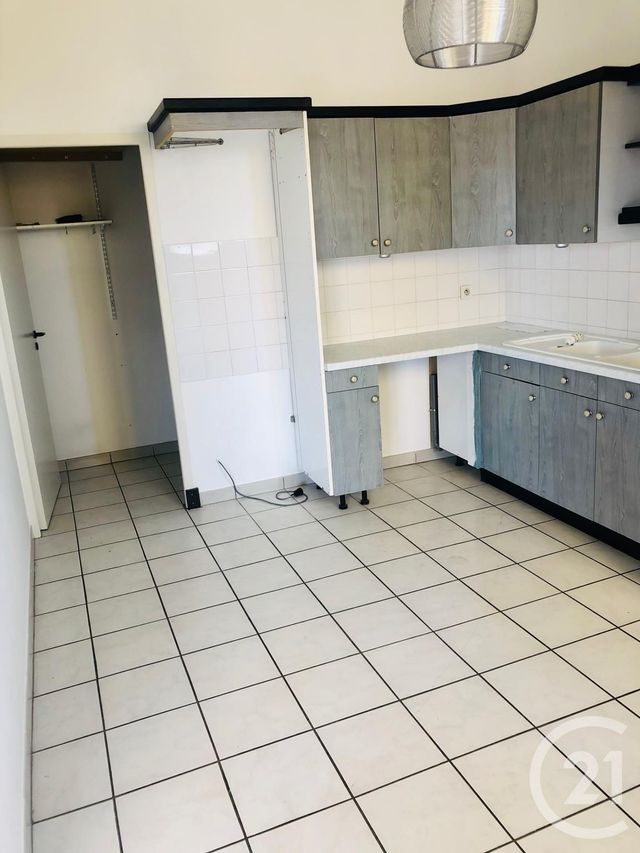 Appartement T3 à louer - 3 pièces - 74,17 m2 - Montauban - 82 - MIDI-PYRENEES