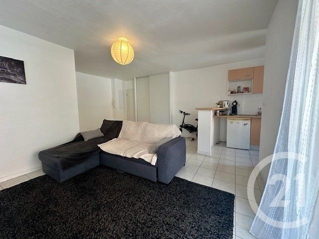 Appartement F2 &agrave; louer - 2 pi&egrave;ces - 45 m2 - Montauban - 82 - MIDI-PYRENEES