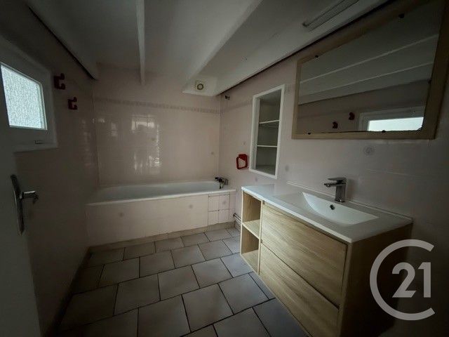Appartement &agrave; louer - 2 pi&egrave;ces - 66 m2 - Montauban - 82 - MIDI-PYRENEES