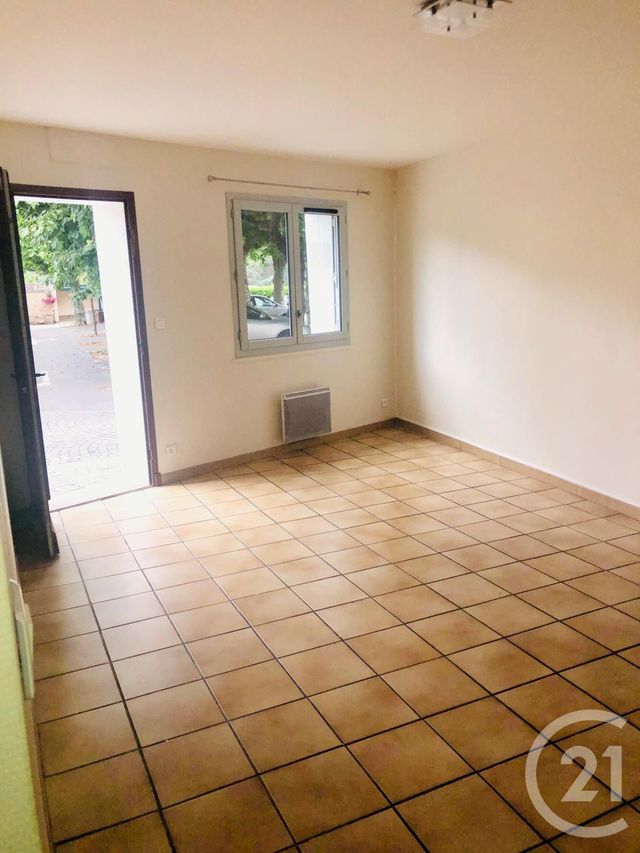 Appartement F2 &agrave; louer - 2 pi&egrave;ces - 65 m2 - Villemade - 82 - MIDI-PYRENEES