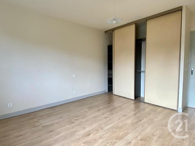 Appartement F2 &agrave; louer - 2 pi&egrave;ces - 65 m2 - Villemade - 82 - MIDI-PYRENEES