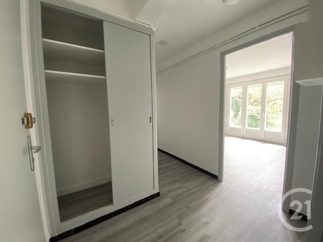 Appartement F2 &agrave; louer - 2 pi&egrave;ces - 49,74 m2 - Montauban - 82 - MIDI-PYRENEES