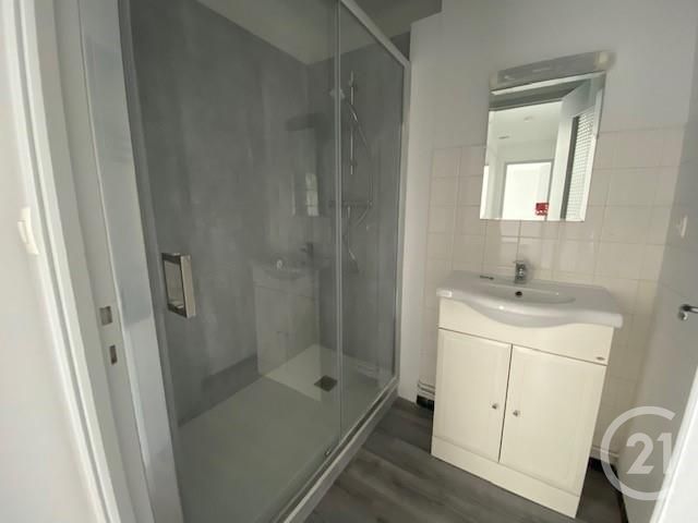 Appartement F2 &agrave; louer - 2 pi&egrave;ces - 49,74 m2 - Montauban - 82 - MIDI-PYRENEES