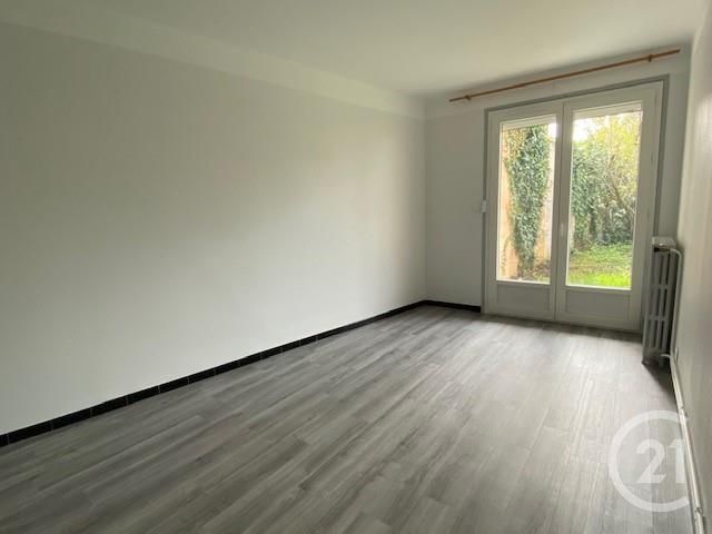 Appartement F2 &agrave; louer - 2 pi&egrave;ces - 49,74 m2 - Montauban - 82 - MIDI-PYRENEES