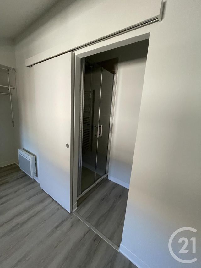Appartement T2 &agrave; louer - 2 pi&egrave;ces - 33,12 m2 - Montauban - 82 - MIDI-PYRENEES