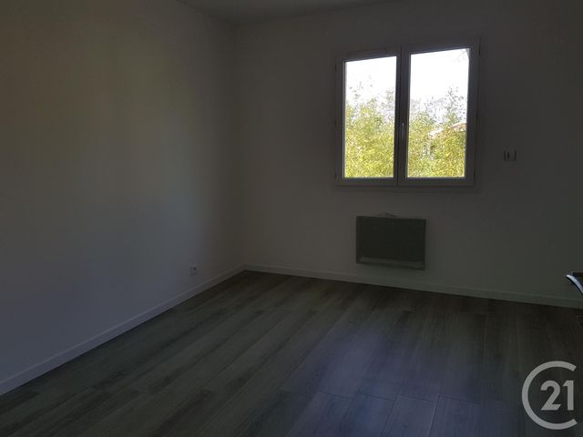 Maison &agrave; louer - 4 pi&egrave;ces - 100 m2 - St Etienne De Tulmont - 82 - MIDI-PYRENEES