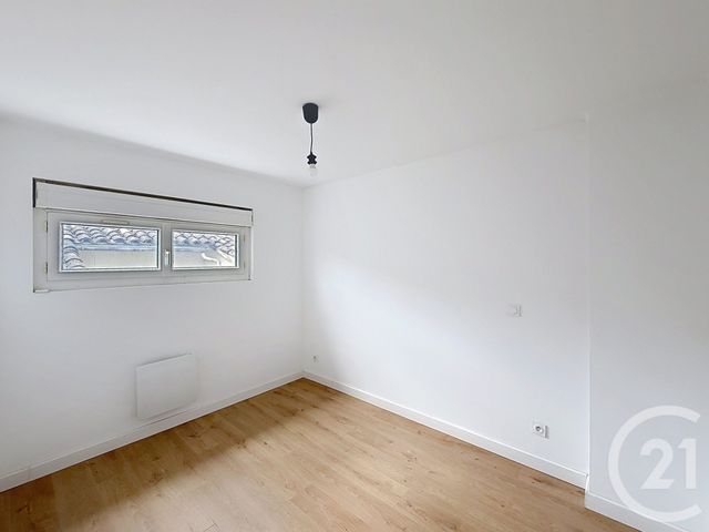Appartement F3 &agrave; louer - 3 pi&egrave;ces - 58 m2 - Labastide St Pierre - 82 - MIDI-PYRENEES