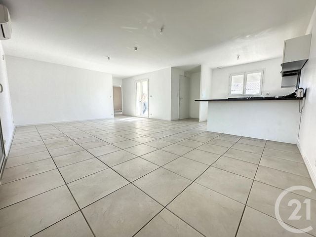 Maison &agrave; louer - 4 pi&egrave;ces - 101 m2 - St Etienne De Tulmont - 82 - MIDI-PYRENEES