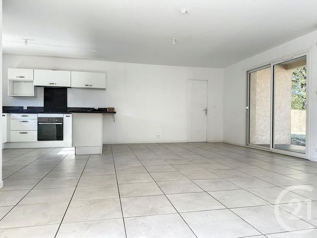 Maison &agrave; louer - 4 pi&egrave;ces - 101 m2 - St Etienne De Tulmont - 82 - MIDI-PYRENEES