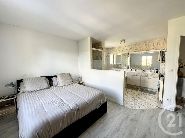 Maison &agrave; louer - 5 pi&egrave;ces - 149,63 m2 - St Nauphary - 82 - MIDI-PYRENEES