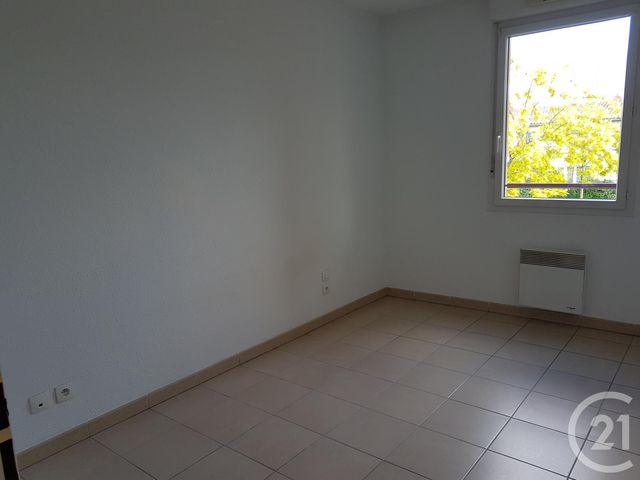 Appartement F2 &agrave; louer - 2 pi&egrave;ces - 43 m2 - Montauban - 82 - MIDI-PYRENEES